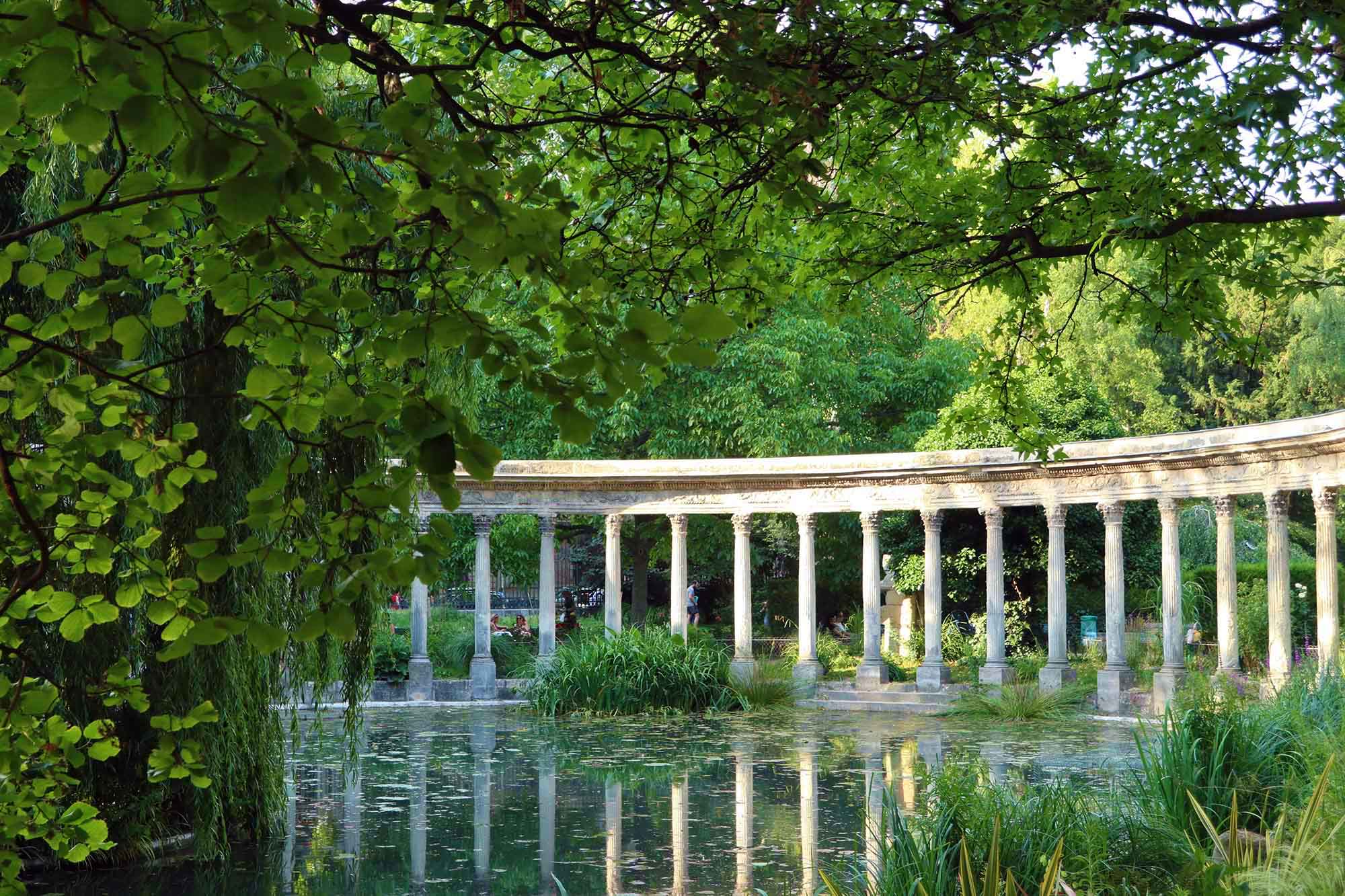 La célèbre naumachie du Parc Monceau